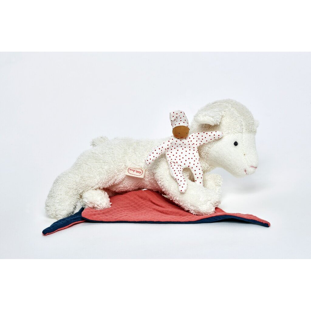 LUISE Lamm liegend LUISE Lamm liegend