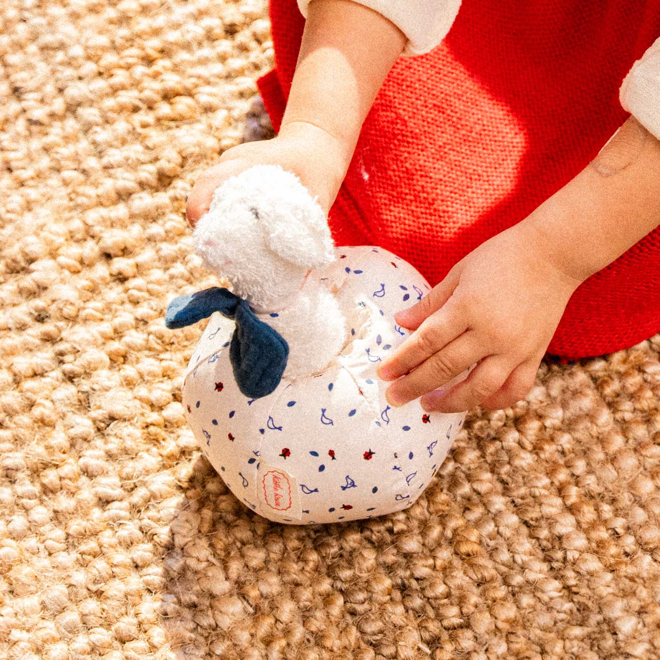 LUISA Lamm Rassel + Ball 