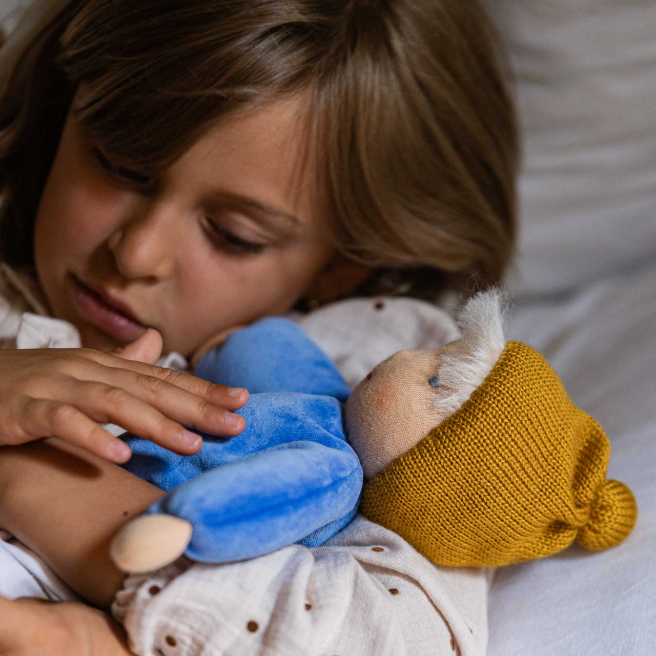 Waldorfpuppe NANA wolke